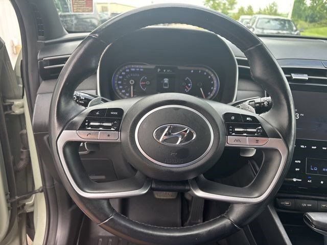 Used 2023 Hyundai Santa Cruz SEL Premium AWD/4WD image 16