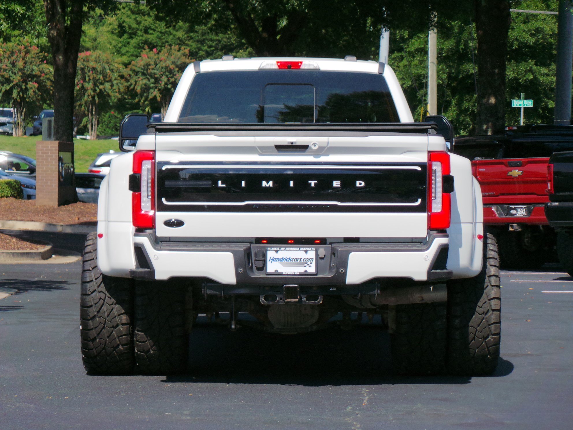 Used 2024 Ford F450 Limited w/ FX4 Off-Road Package AWD/4WD image 33