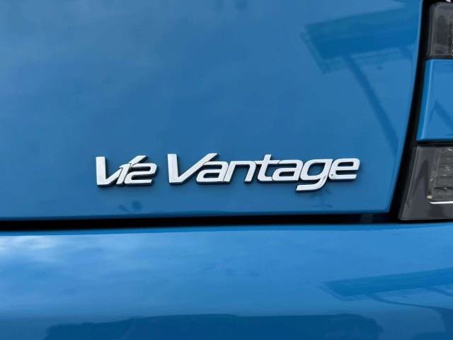 Used 2011 Aston Martin V12 Vantage Coupe RWD image 16