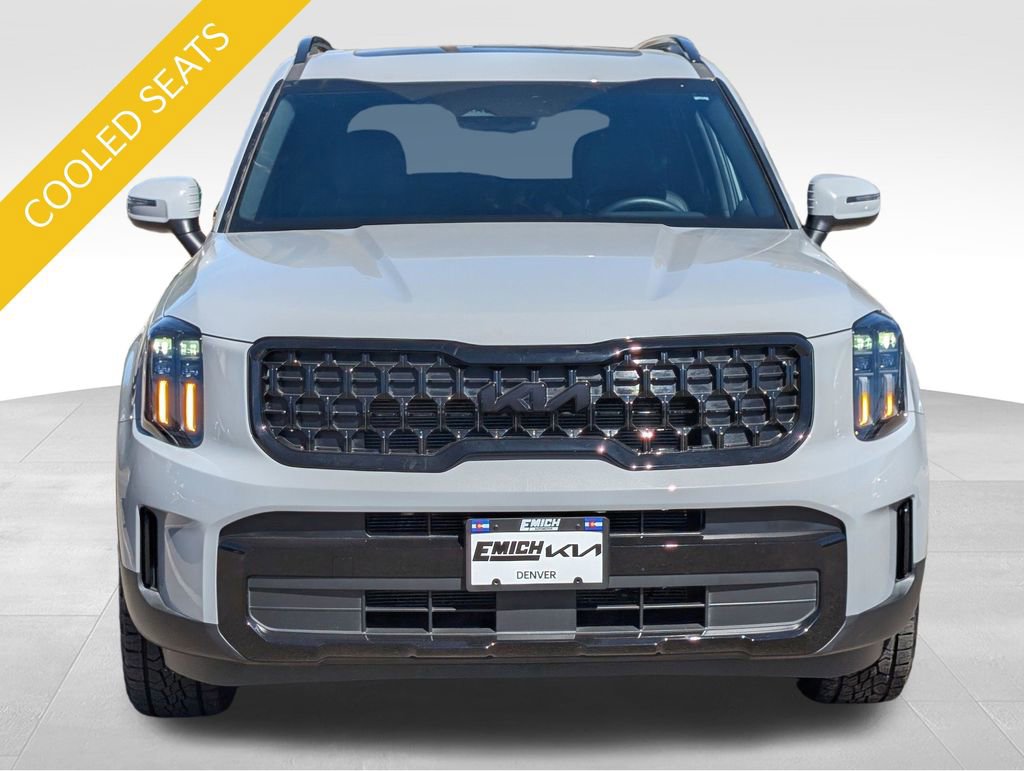 Certified 2025 Kia Telluride AWD image 9