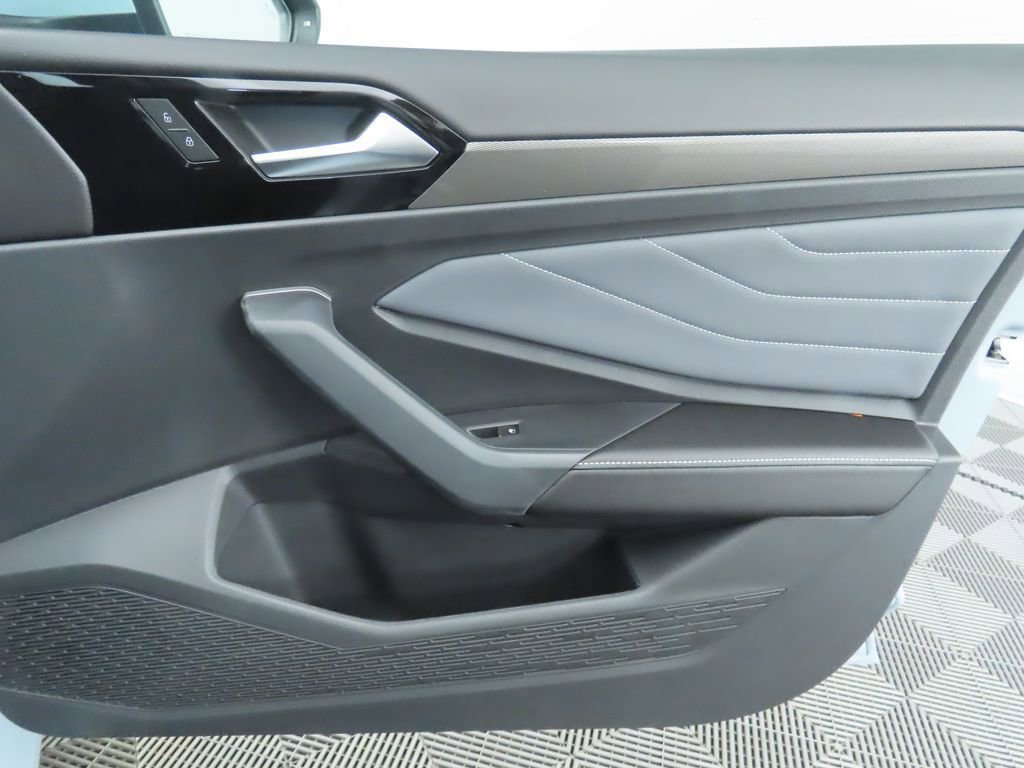 New 2026 Volkswagen Jetta SEL FWD image 26