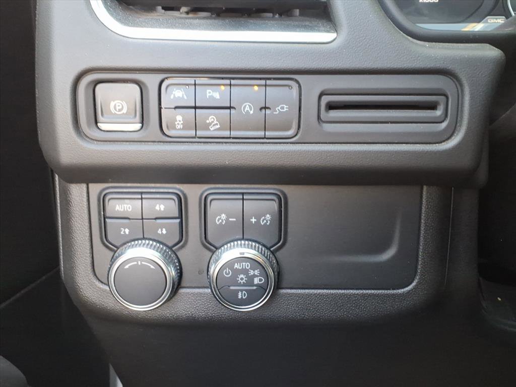 Used 2021 GMC Yukon AT4 image 20