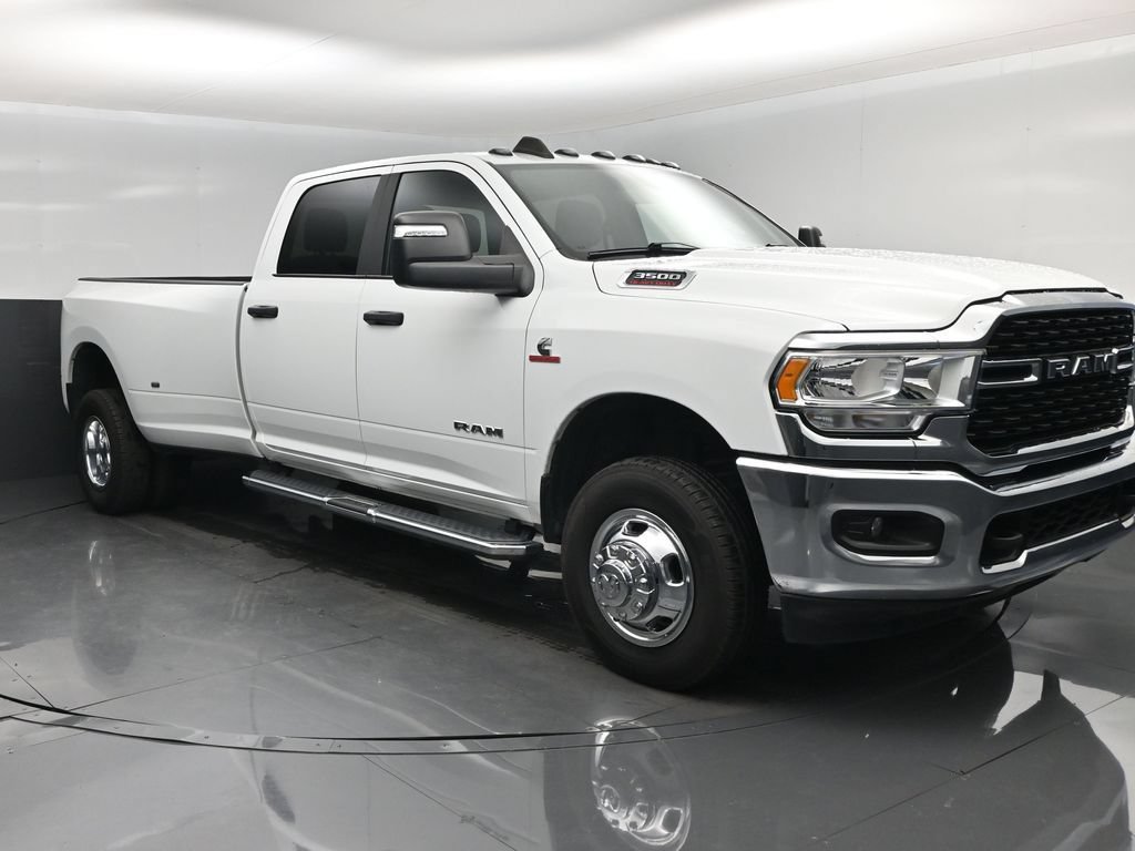 Used 2024 RAM 3500 Big Horn AWD/4WD image 8