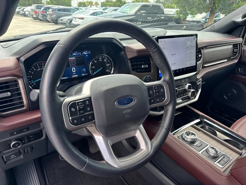 Used 2023 Ford Expedition Max Limited AWD/4WD image 9