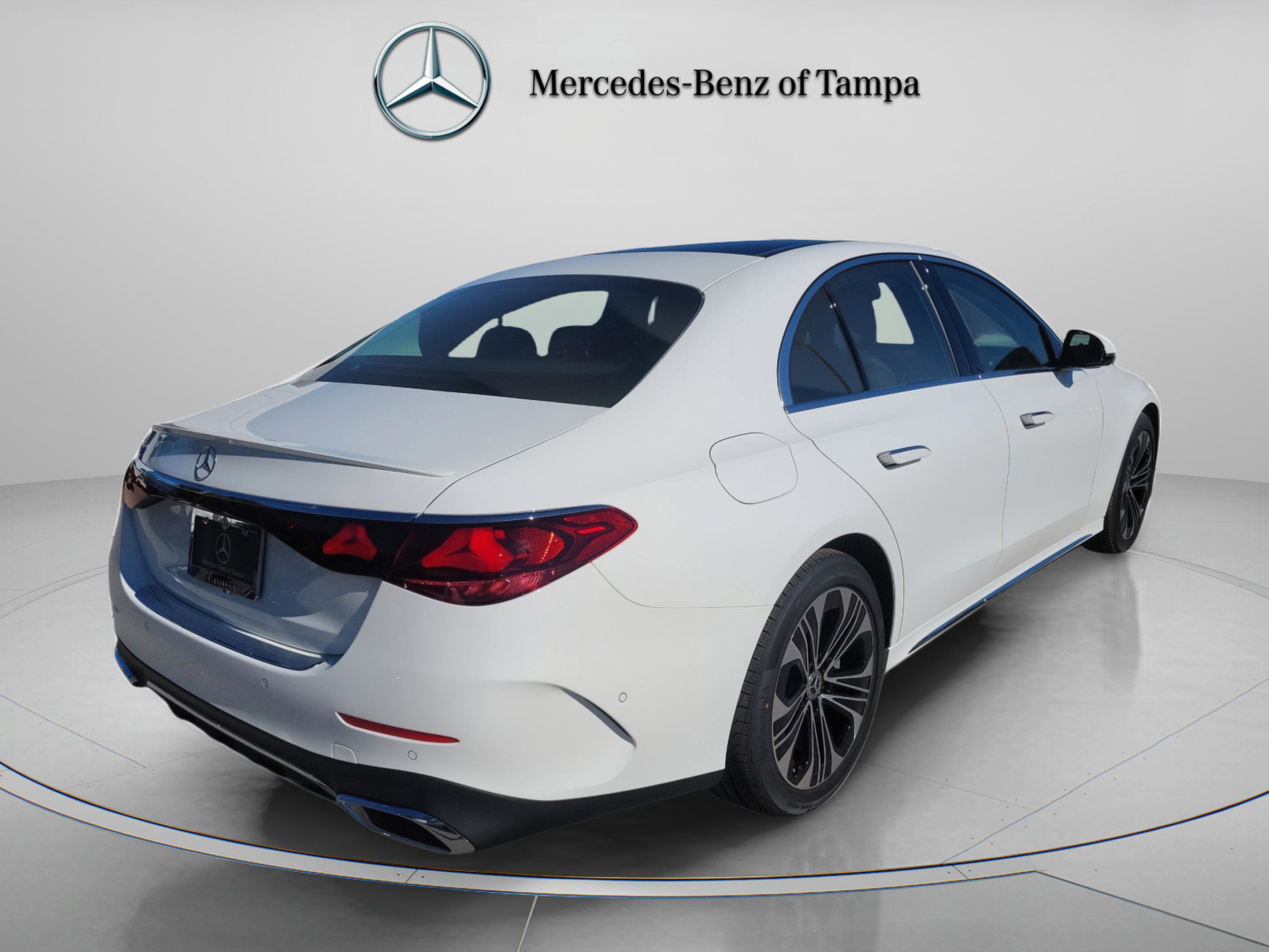 New 2026 Mercedes-Benz E 350 Sedan image 4