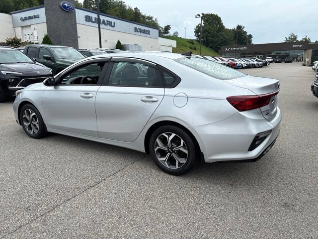 Used 2021 Kia Forte LXS FWD image 3