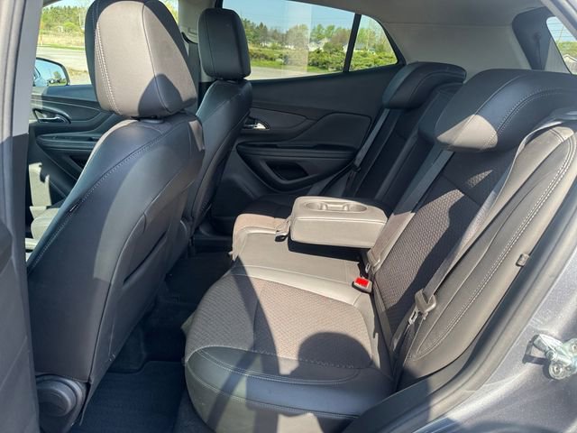 Used 2020 Buick Encore Preferred AWD/4WD image 16