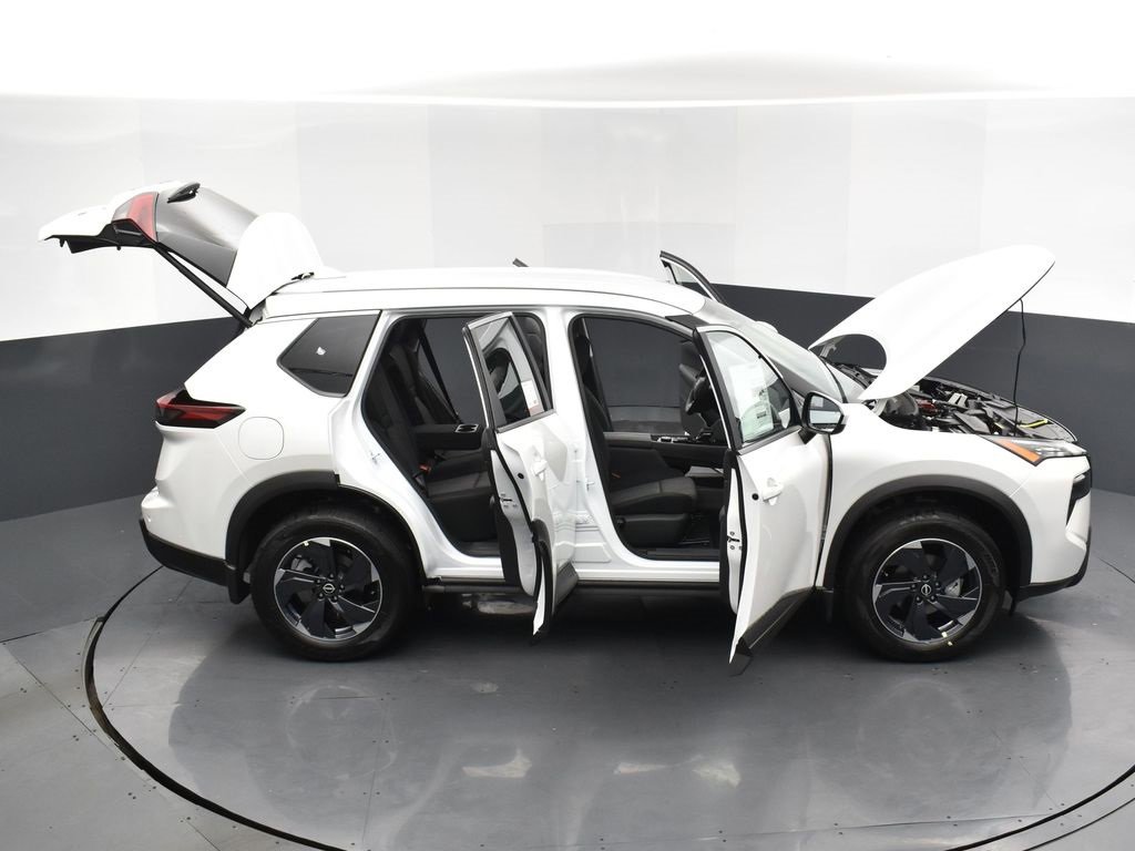 New 2026 Nissan Rogue SV image 31