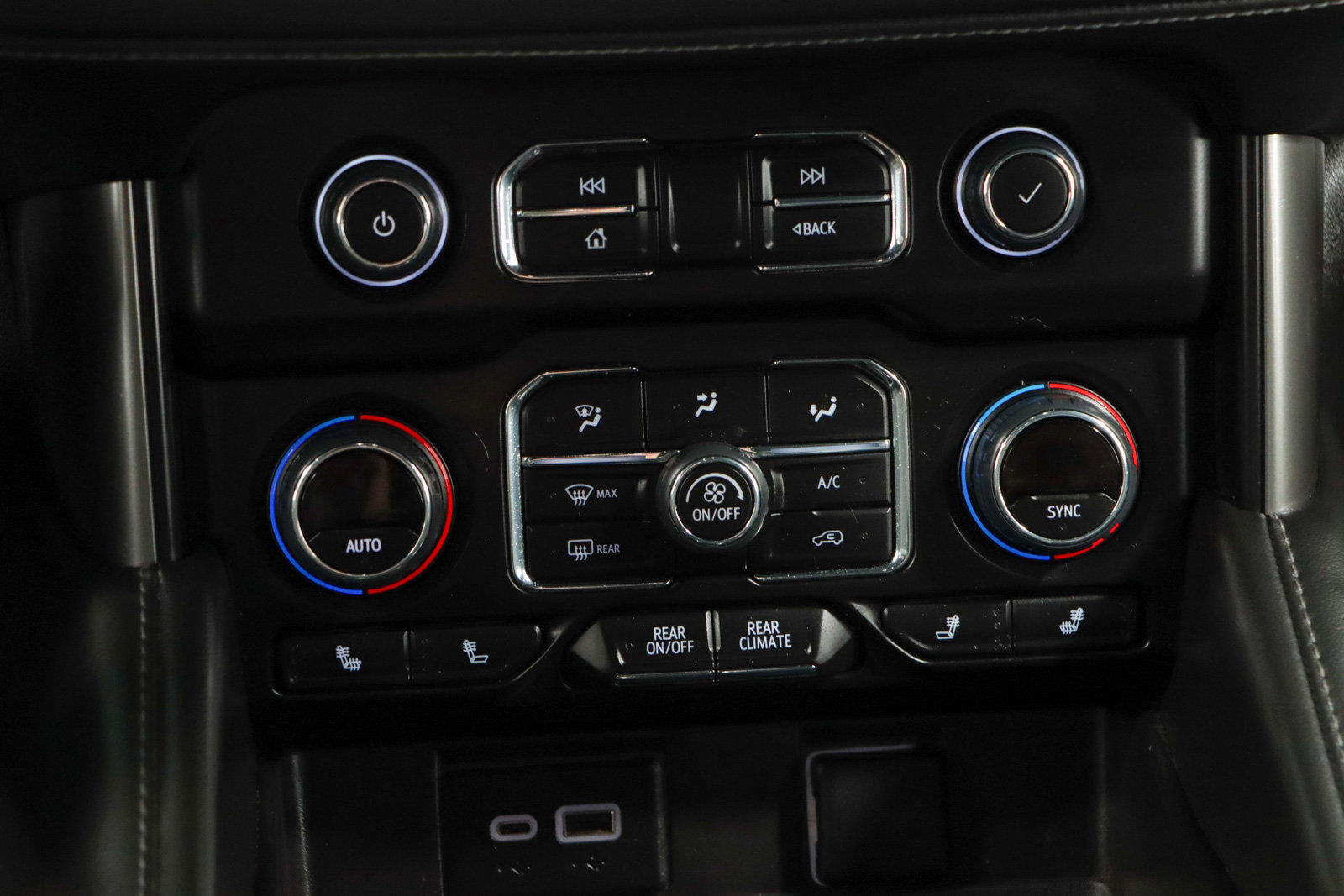 Used 2023 Chevrolet Tahoe LT image 21