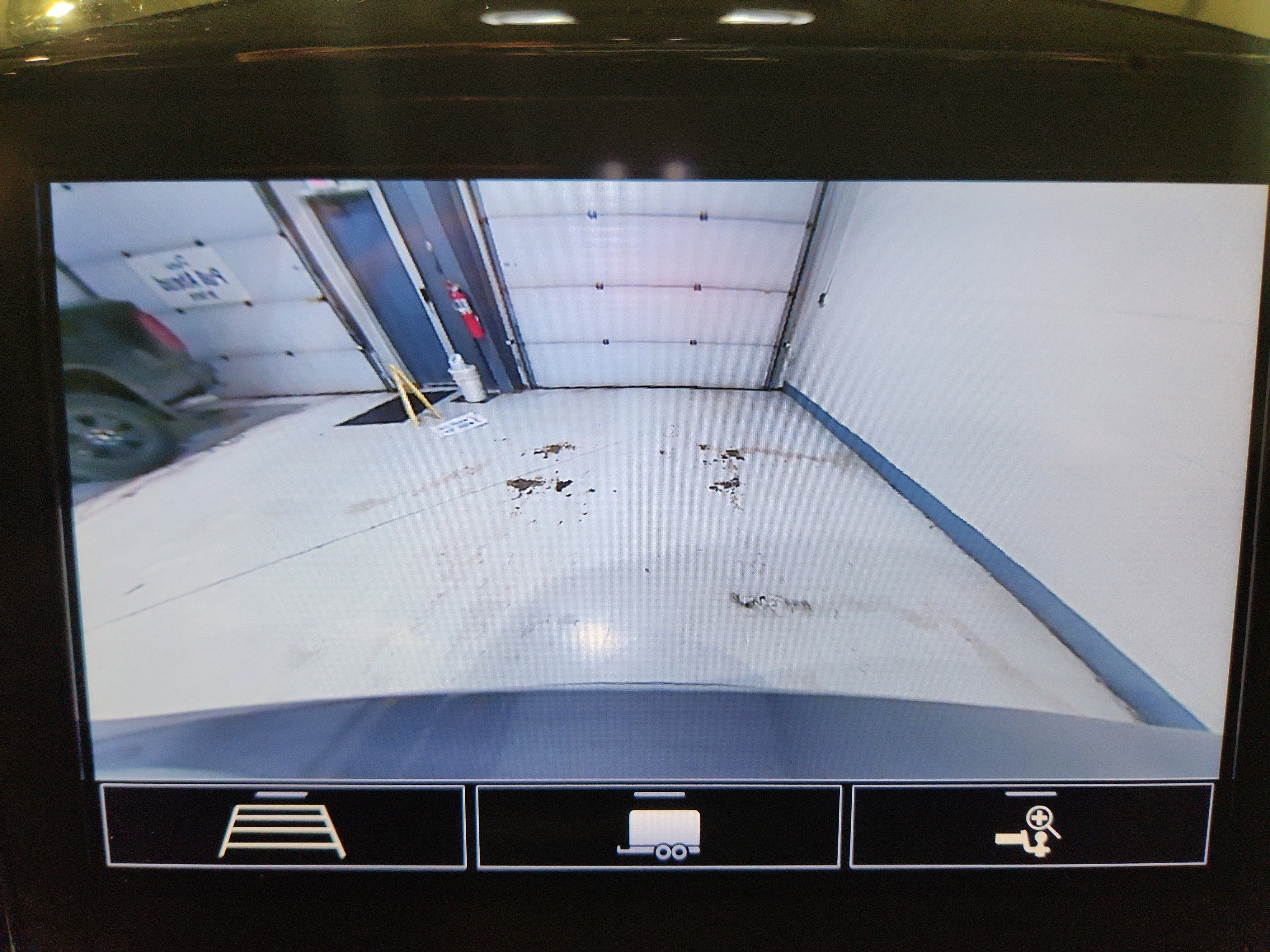 Used 2020 Chevrolet Traverse LT w/ LPO, Floor Liner Package image 9