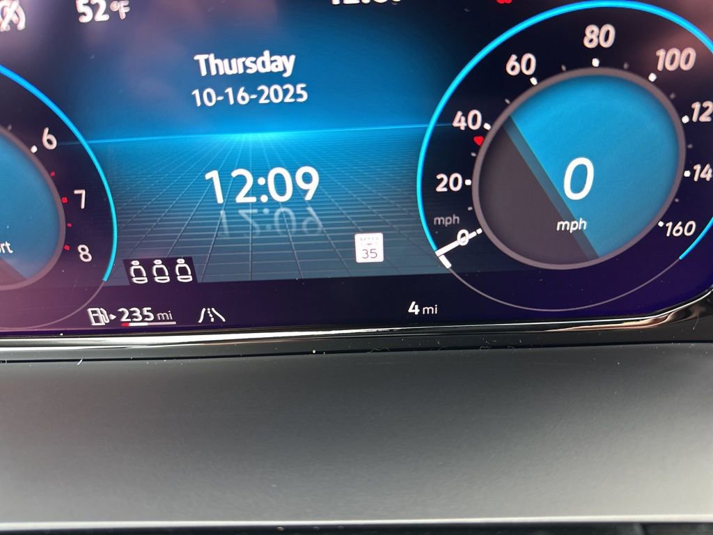 New 2026 Volkswagen Atlas Cross Sport SEL R-Line image 20