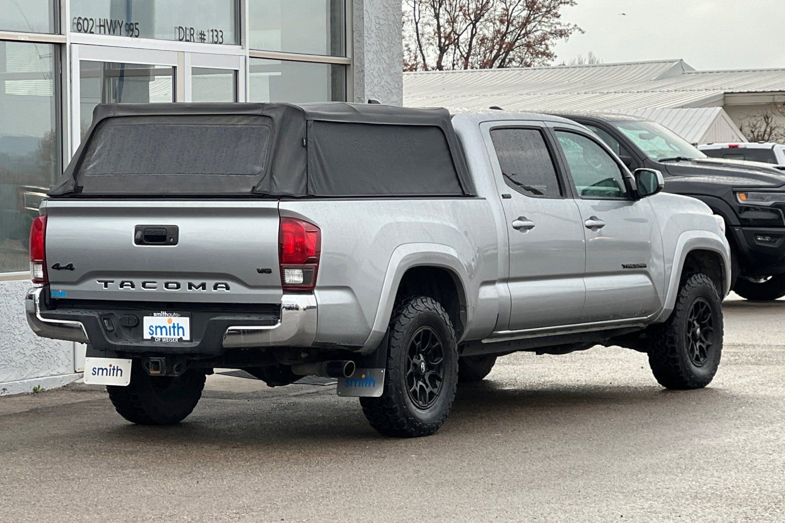 Used 2022 Toyota Tacoma SR5 w/ Black Out Package (TMS) image 3