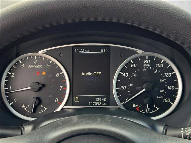 Used 2016 Nissan Sentra SR FWD image 11