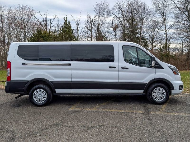 Used 2023 Ford Transit 350 XLT image 4