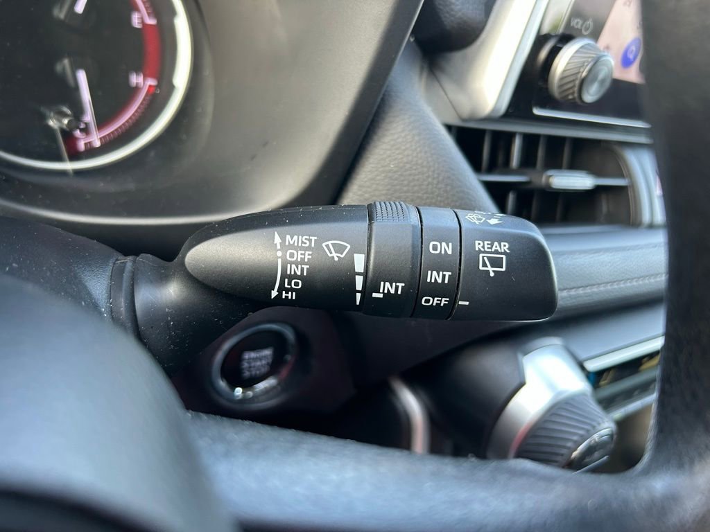Used 2023 Toyota RAV4 XLE image 21