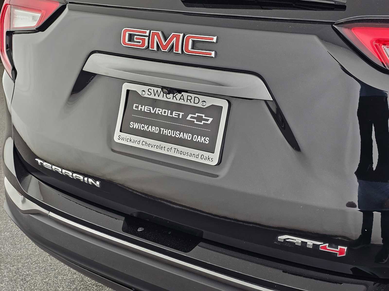 Used 2023 GMC Terrain AT4 image 13