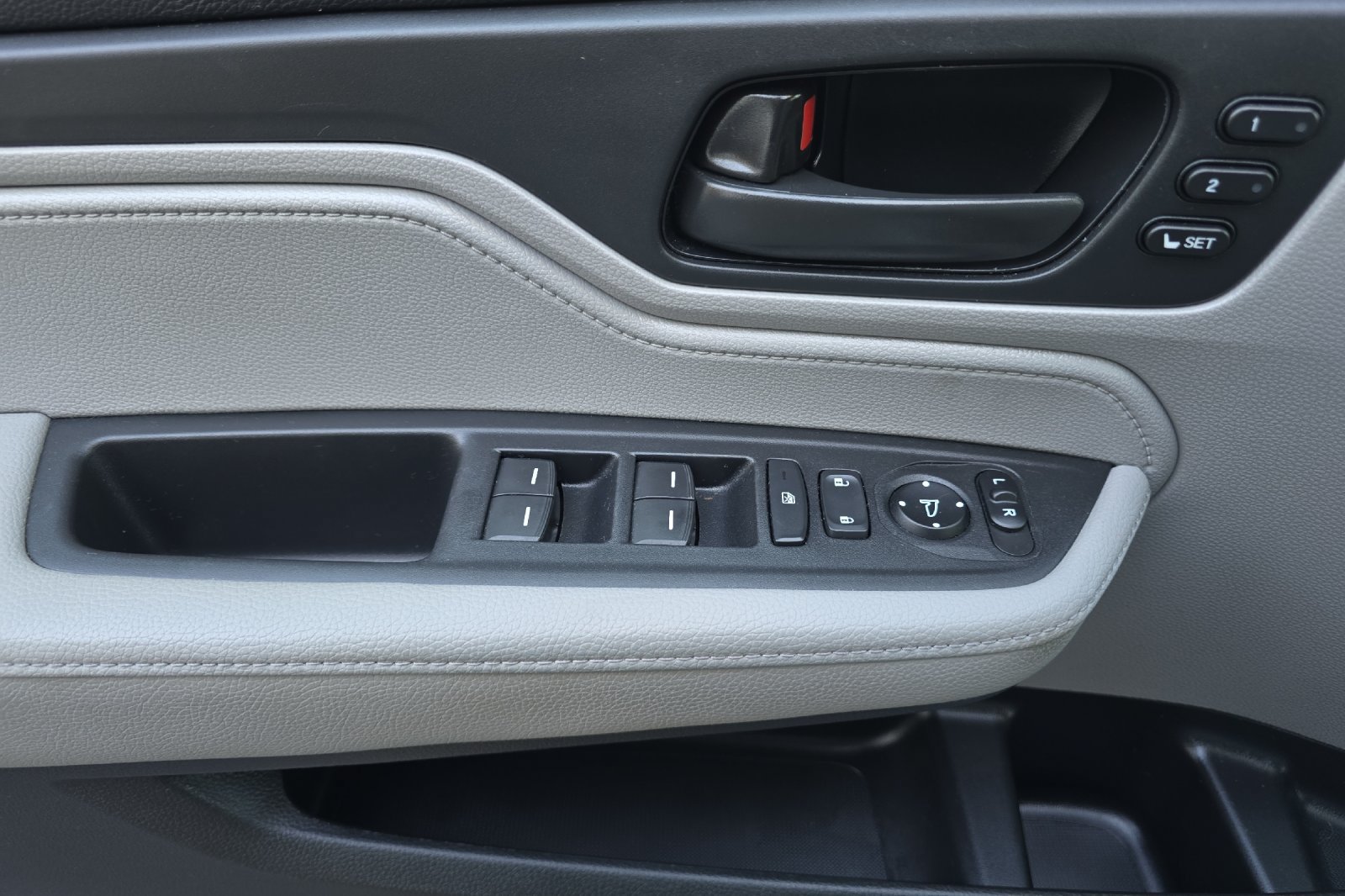 Used 2024 Honda Odyssey EX-L image 10