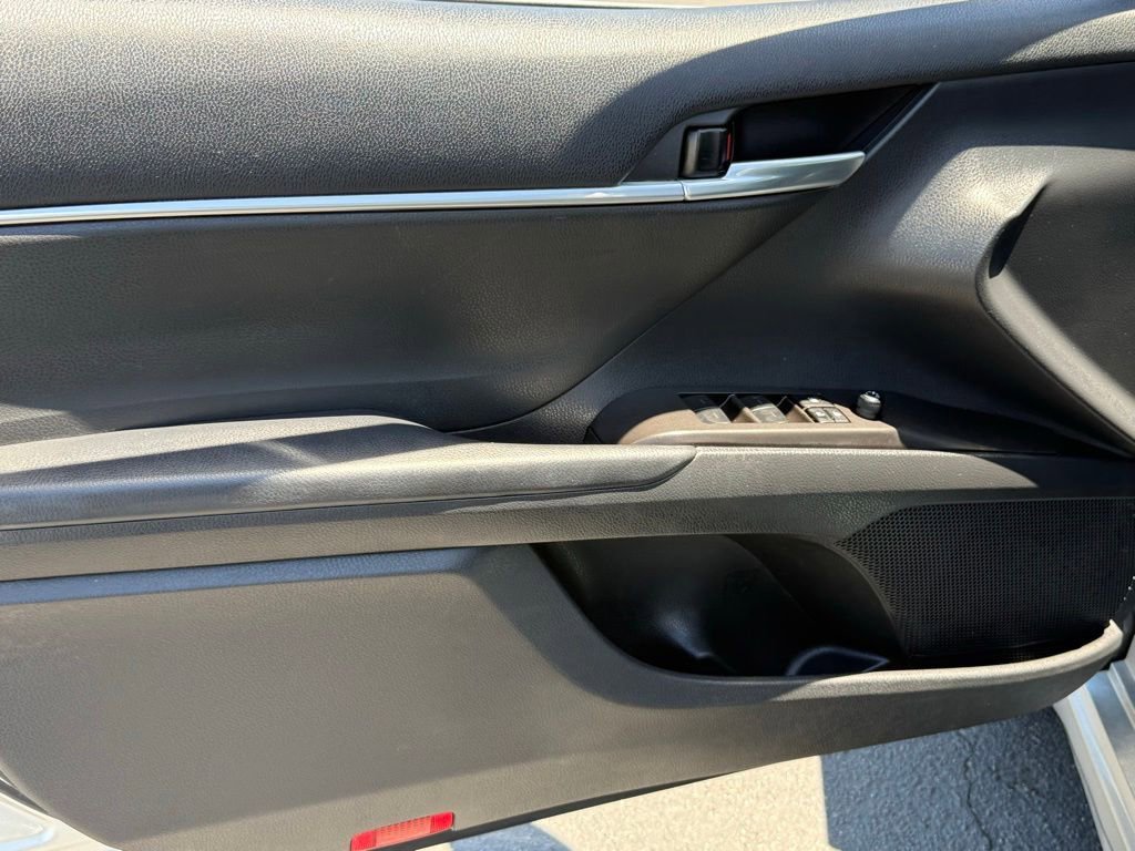 Certified 2023 Toyota Camry SE FWD image 16
