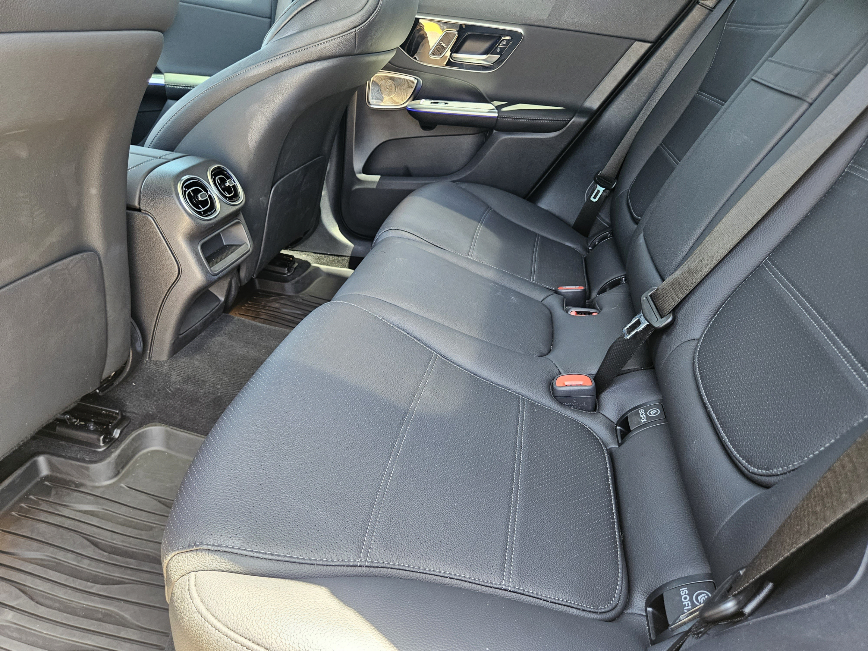 Certified 2026 Mercedes-Benz GLC 300 4MATIC image 19
