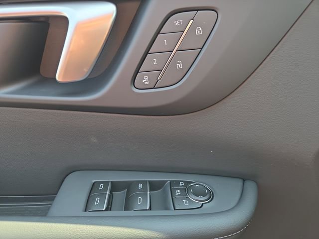 New 2026 Buick Enclave Sport Touring w/ Super Cruise Package image 24