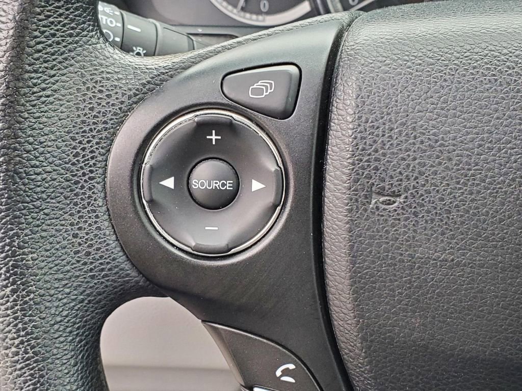 Used 2015 Honda Accord EX image 21