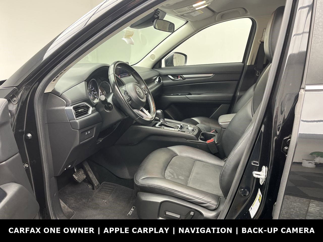 Used 2019 MAZDA CX-5 Touring image 3