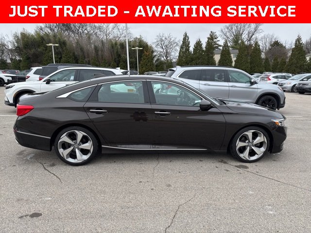 Used 2018 Honda Accord Touring image 8