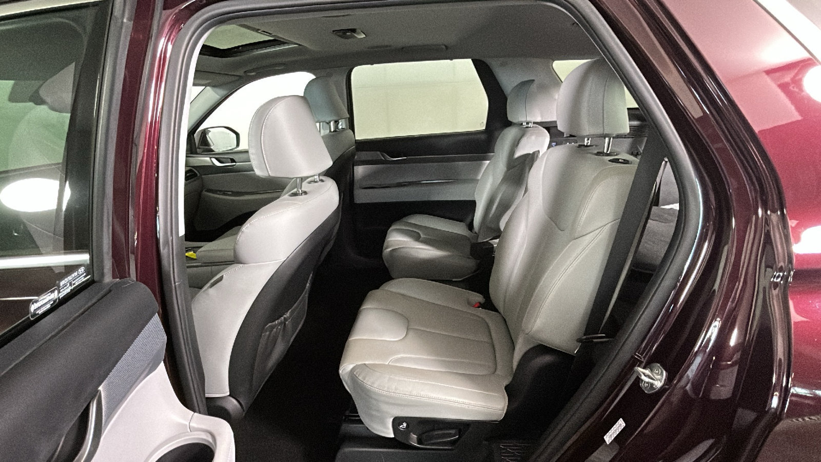 Used 2021 Hyundai Palisade SEL w/ Premium Package FWD image 34