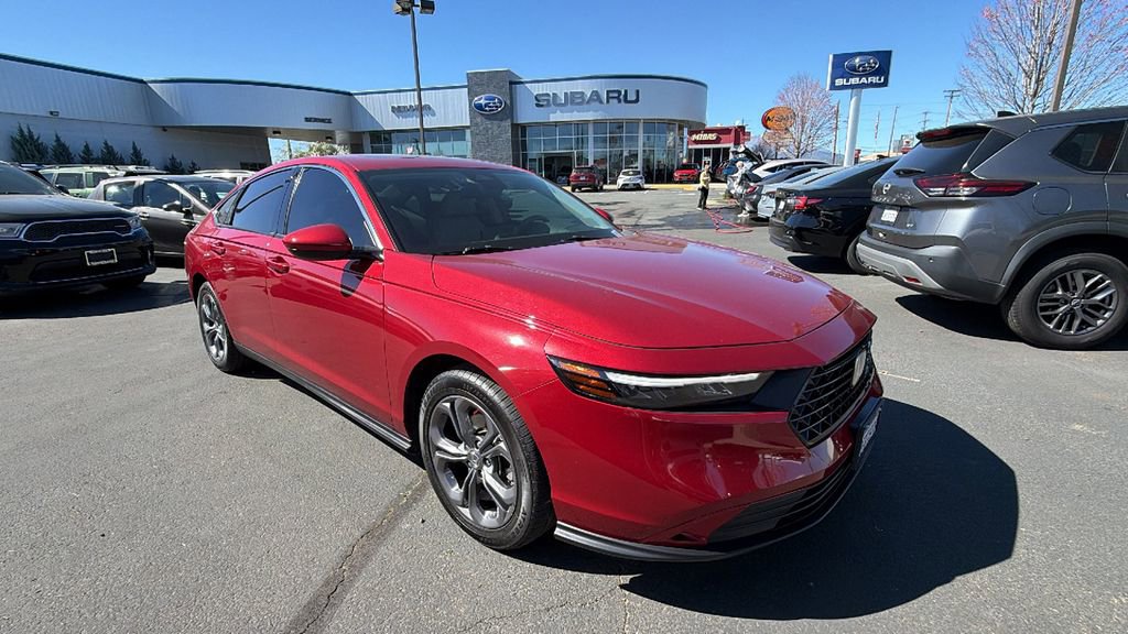 Used 2023 Honda Accord EX image 2