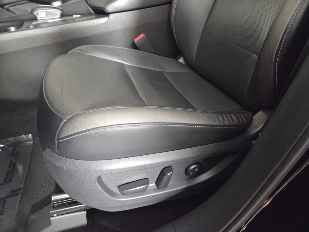 Used 2023 INFINITI QX50 Luxe image 25