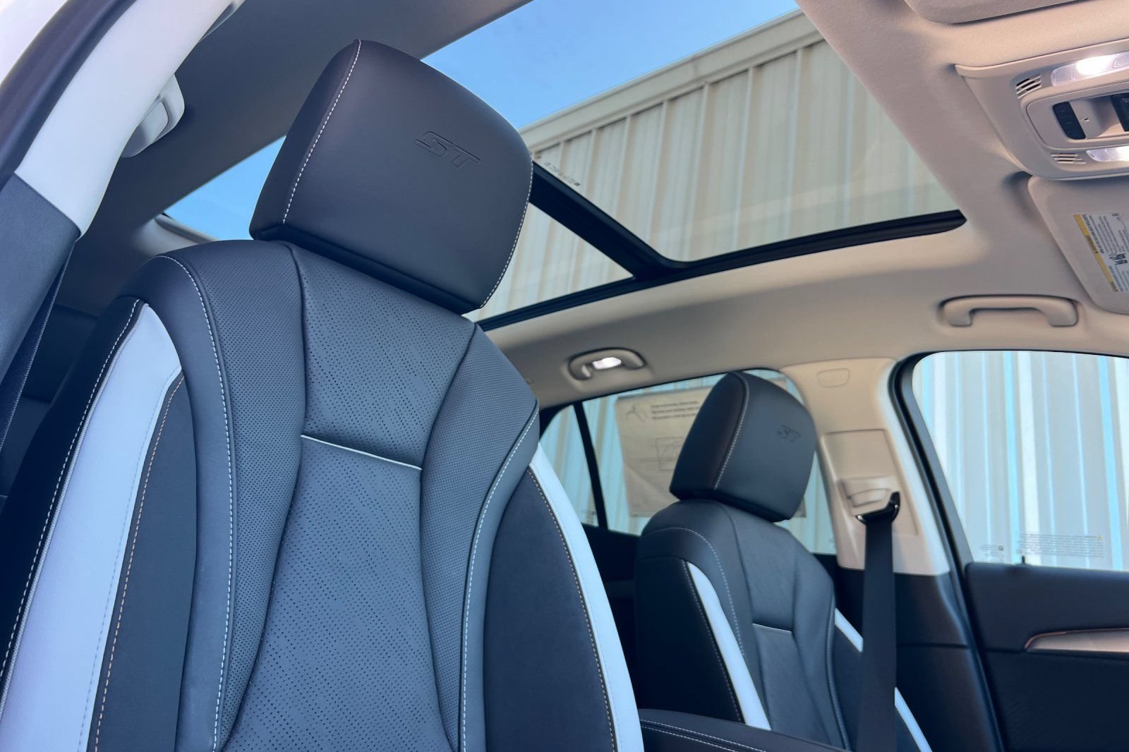 New 2026 Buick Envision Sport Touring AWD/4WD image 18