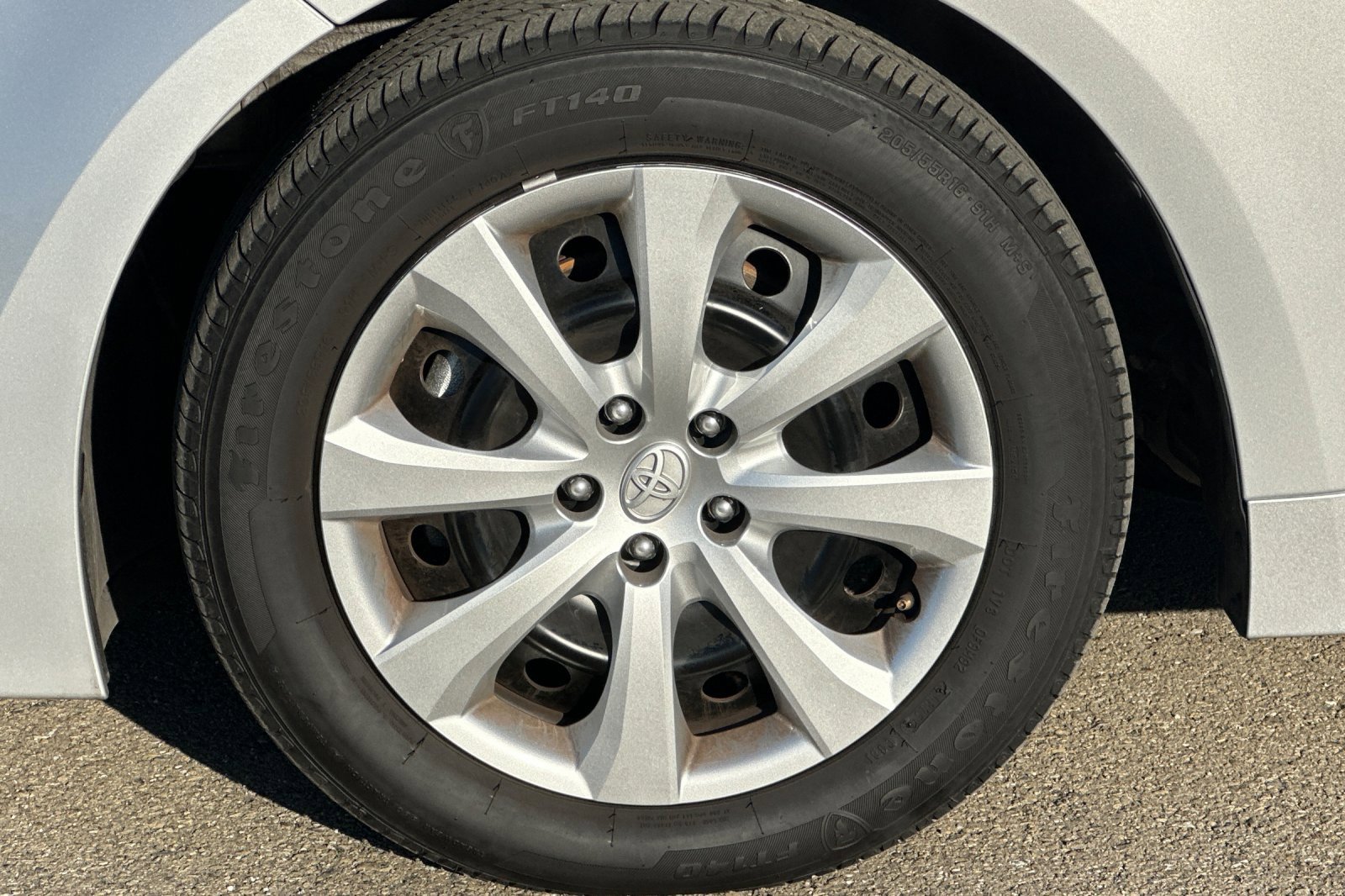 Used 2025 Toyota Corolla LE image 43