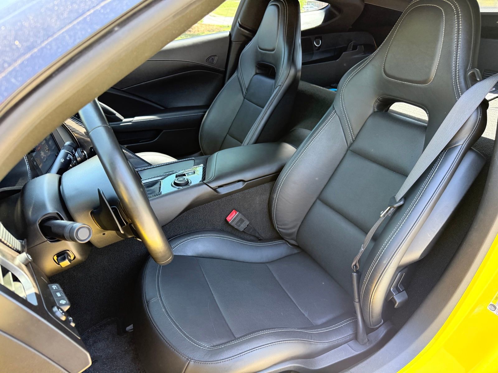 Used 2017 Chevrolet Corvette Z06 RWD image 35