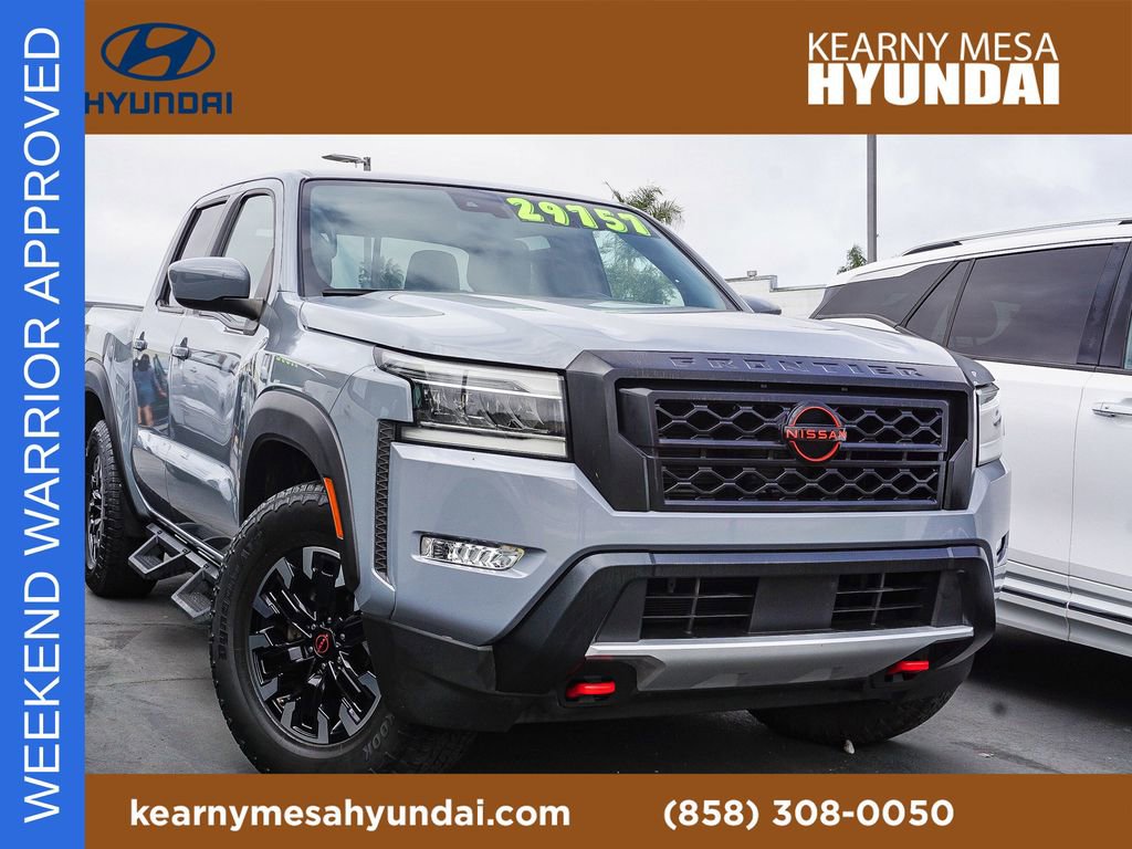 Used 2022 Nissan Frontier Pro-X w/ Technology Package image 1