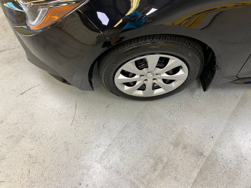Used 2026 Toyota Corolla LE FWD image 11
