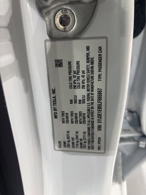 Used 2020 Tesla Model 3 Long Range AWD/4WD image 39