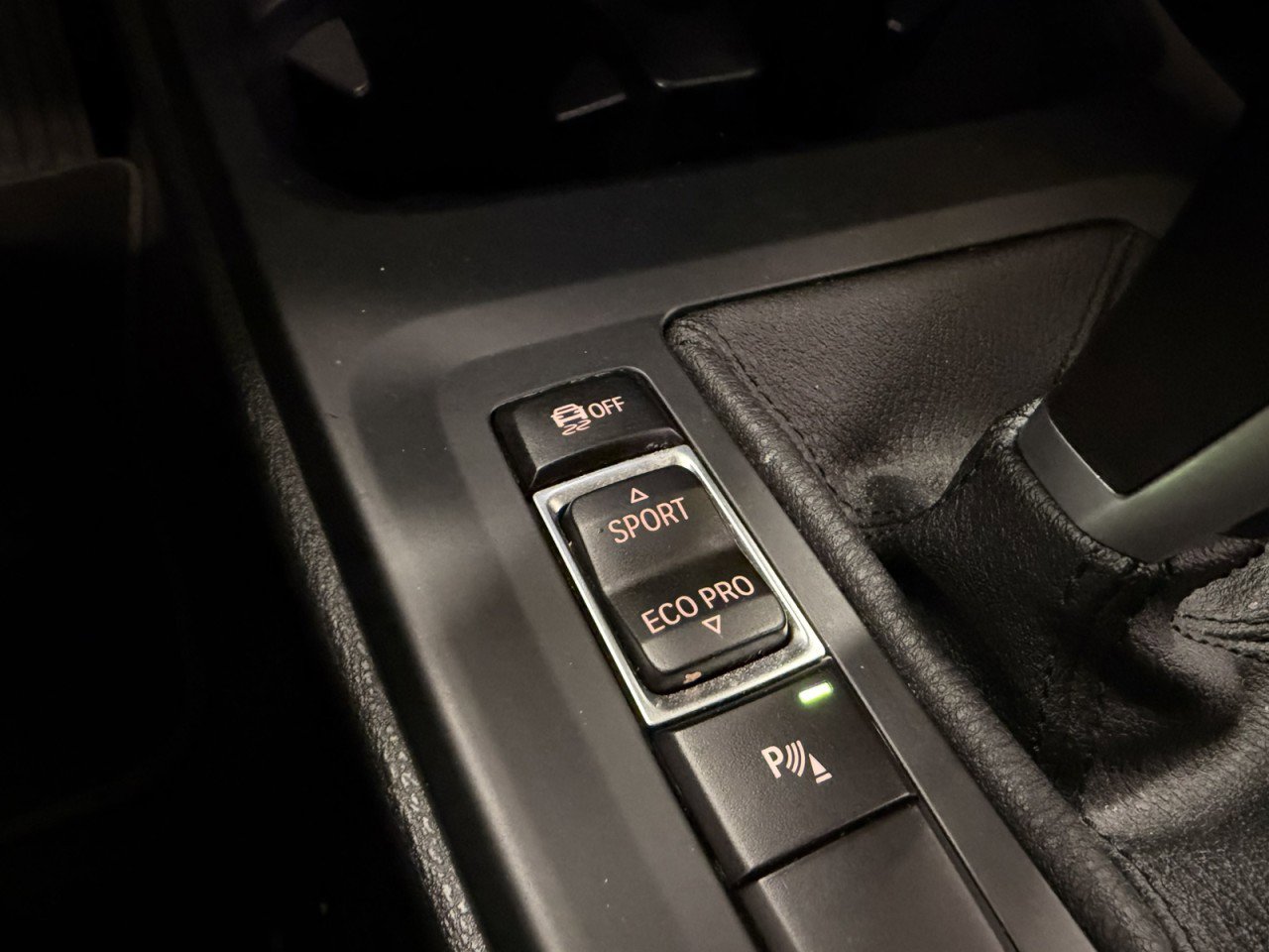 Used 2022 BMW X2 xDrive28i w/ Convenience Package image 22