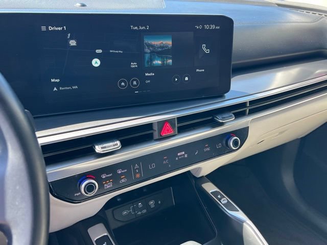 Certified 2025 Kia Sorento S w/ Panoramic Sunroof Package FWD image 18