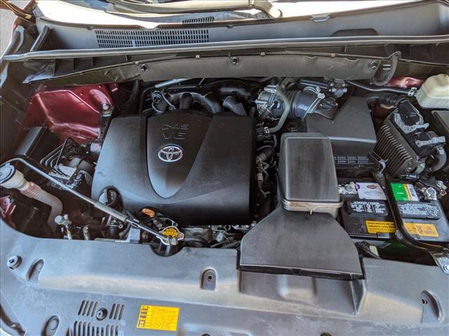 Used 2017 Toyota Highlander Limited AWD/4WD image 25