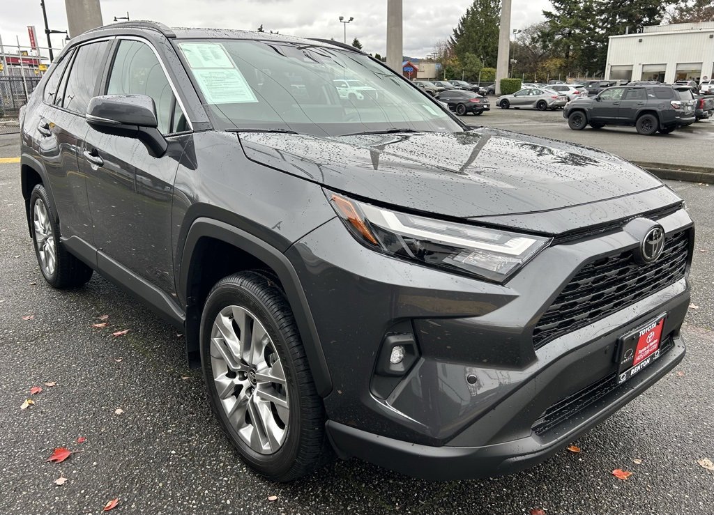 Certified 2025 Toyota RAV4 XLE Premium image 3