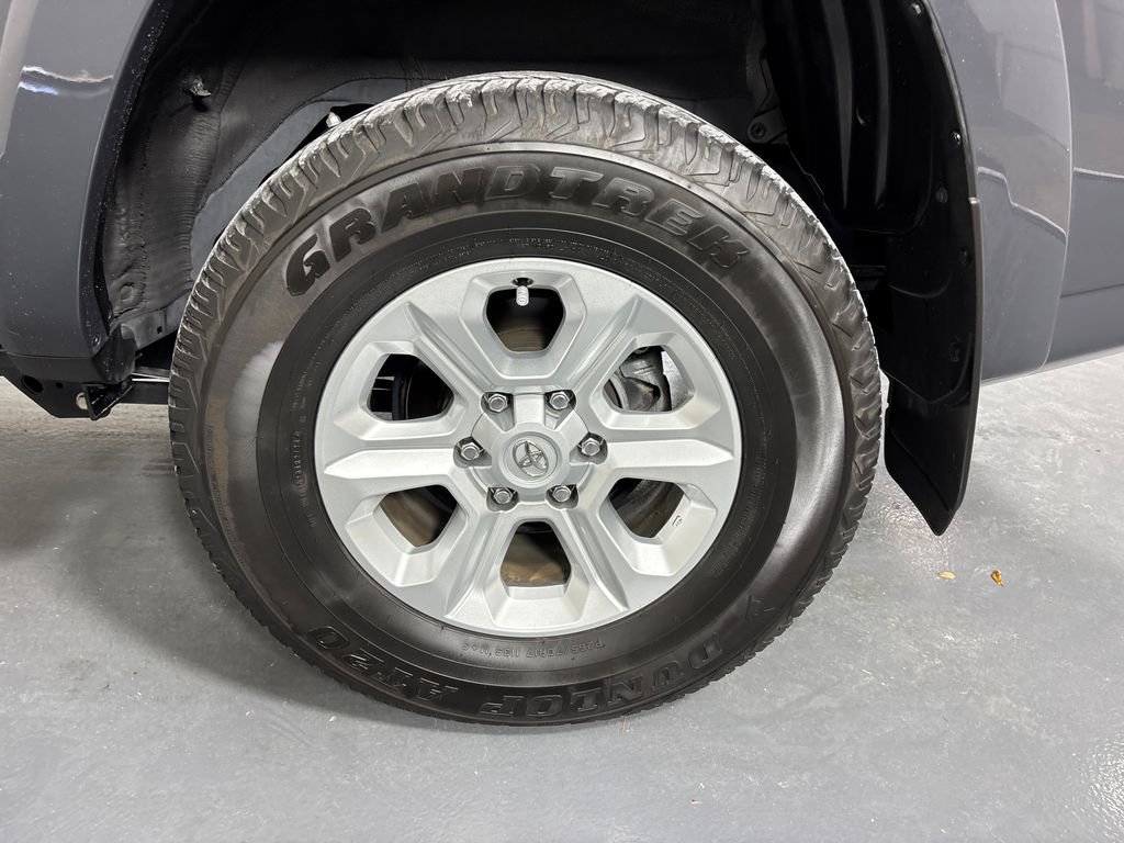 Certified 2024 Toyota 4Runner SR5 image 30