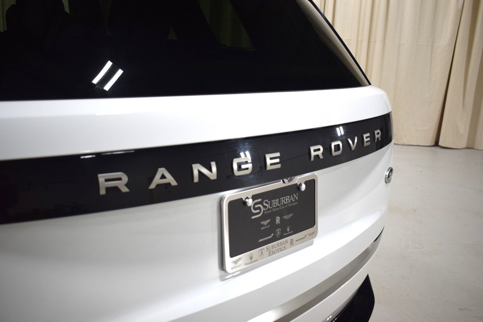 Used 2023 Land Rover Range Rover SE AWD/4WD image 11