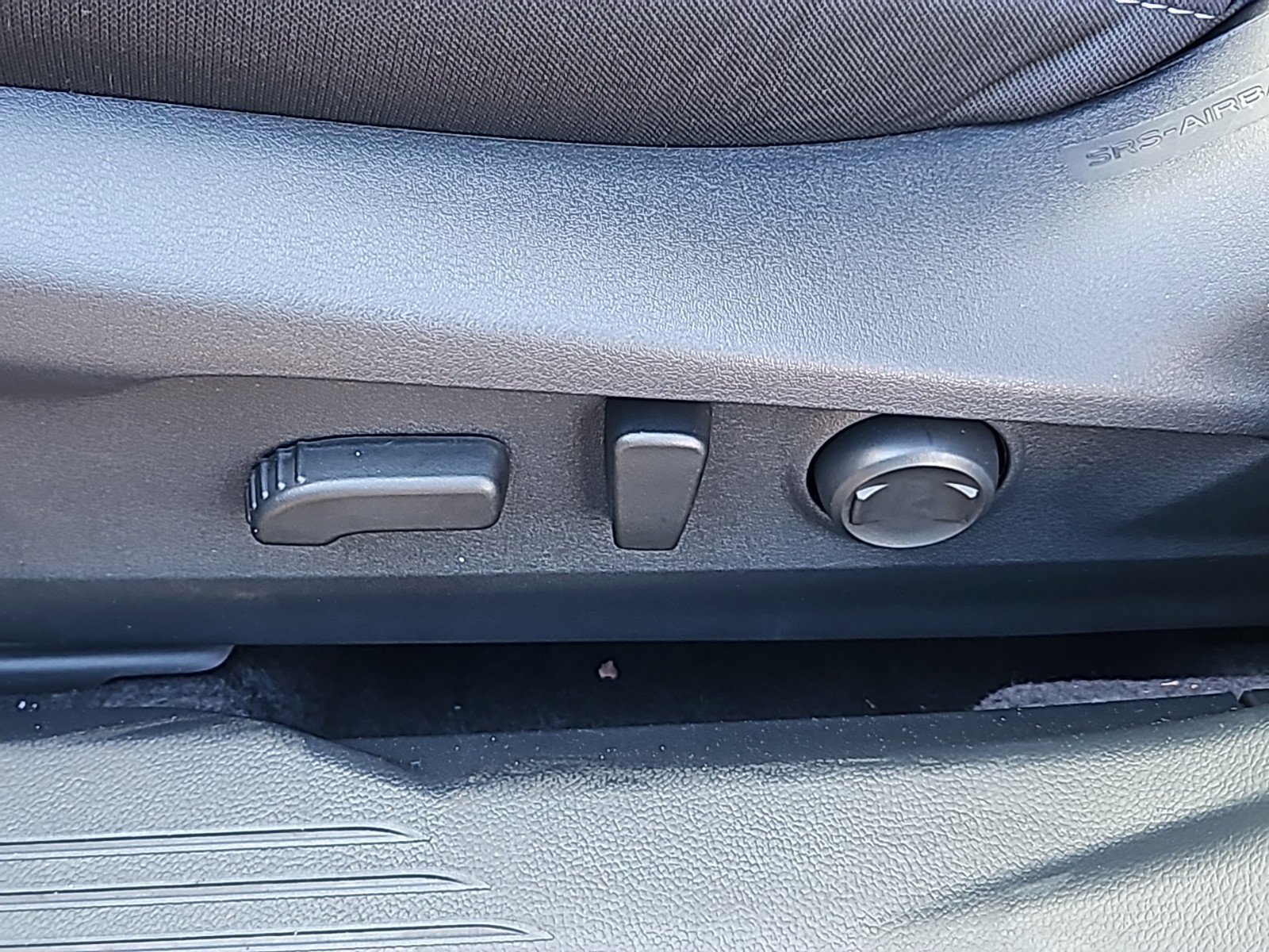 New 2025 Subaru Outback Premium image 11