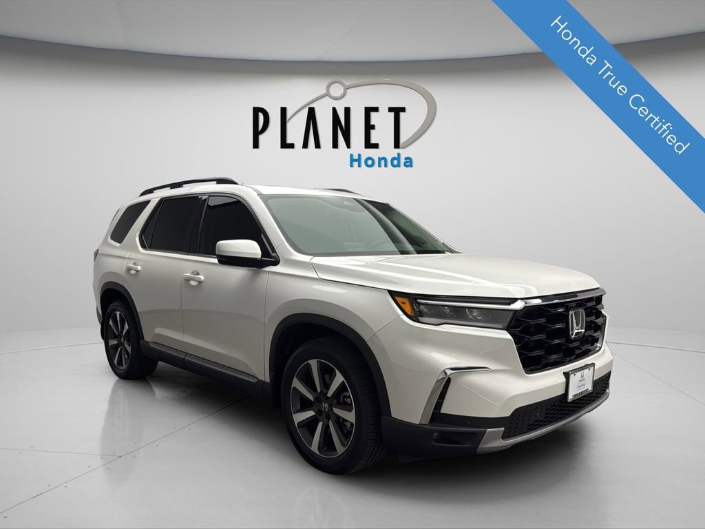 Certified 2023 Honda Pilot Touring