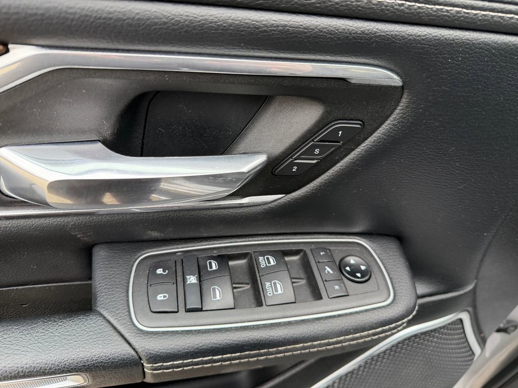 Used 2021 RAM 1500 Laramie image 18