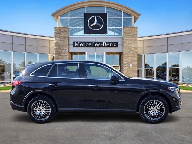 Certified 2026 Mercedes-Benz GLC 300 4MATIC image 5