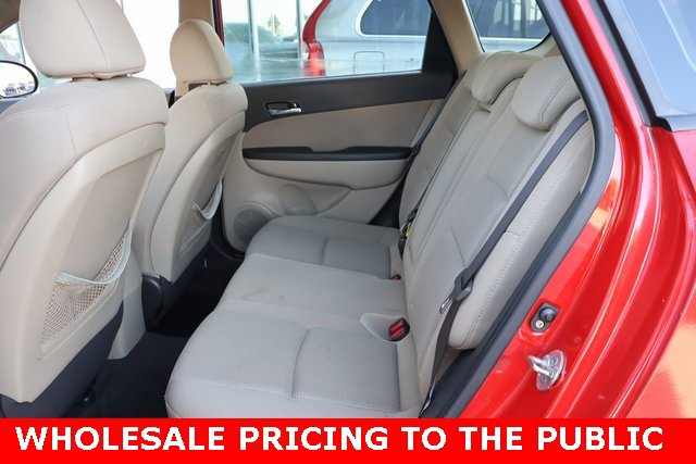 Used 2010 Hyundai Elantra SE image 13