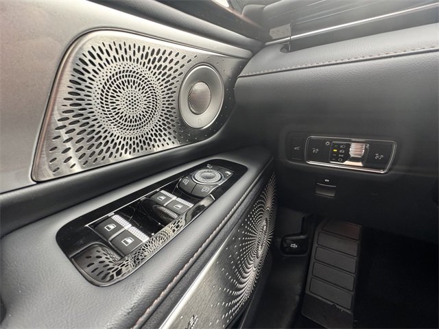 New 2026 Lincoln Nautilus Reserve image 29