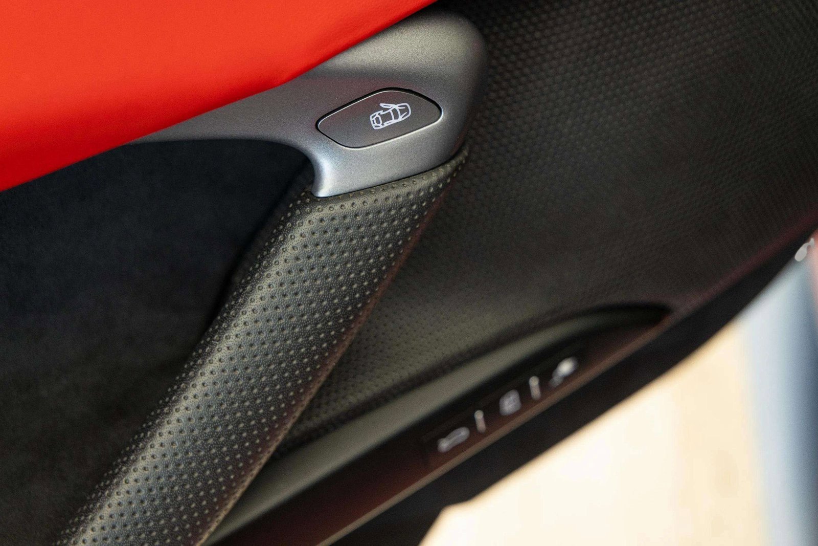 Used 2022 Ferrari 296 GTB image 11