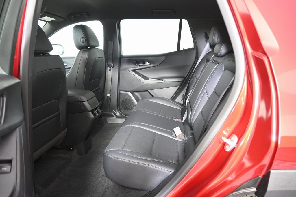 New 2026 Chevrolet Equinox LT w/ Convenience Package II image 17